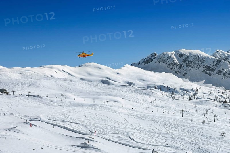 Rescue helicopter at Alpe Tognola