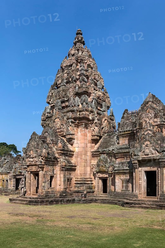 Prang and Mandapa