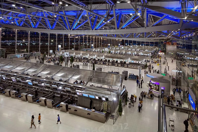 Check-in hall