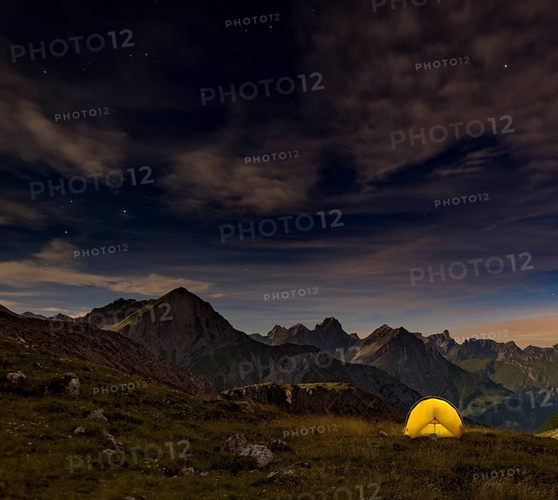 Illuminated tent