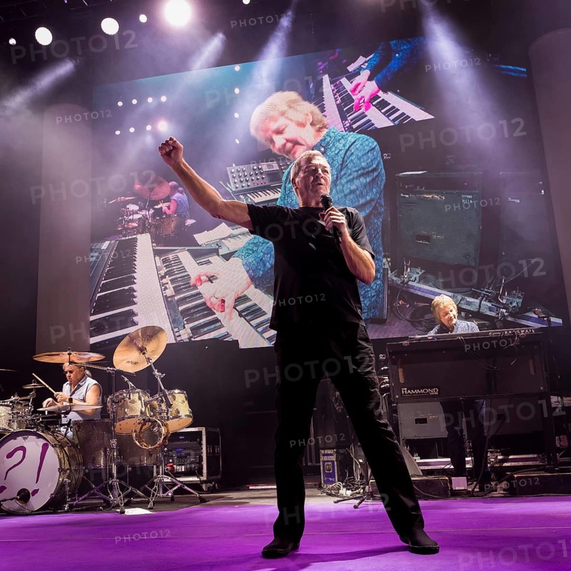 Singer Ian Gillan of the rock band Deep Purple