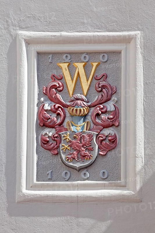 Crest on the town hall