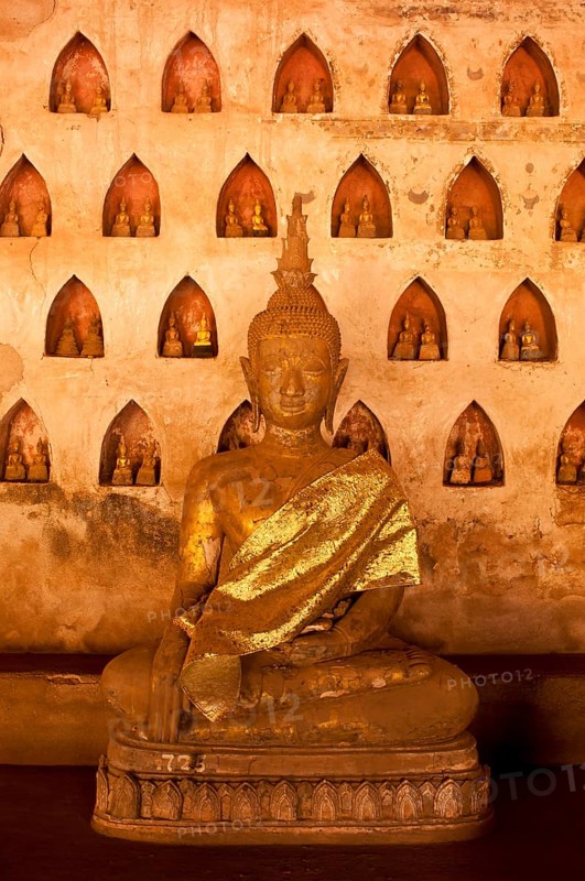 Buddha statue