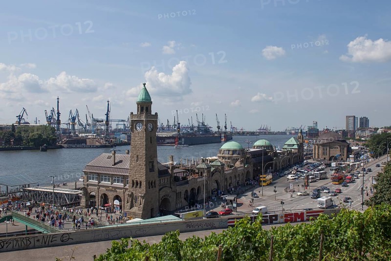 St. Pauli Landungsbrucken jetties in the harbor