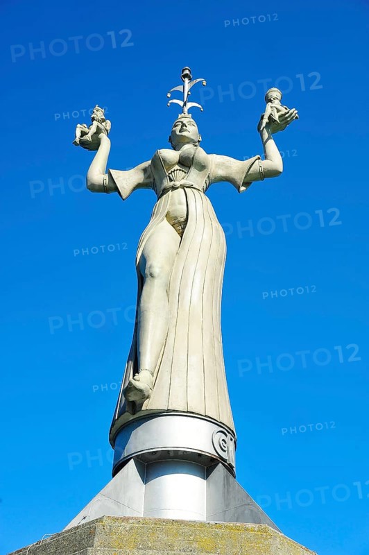 Port-figure Imperia