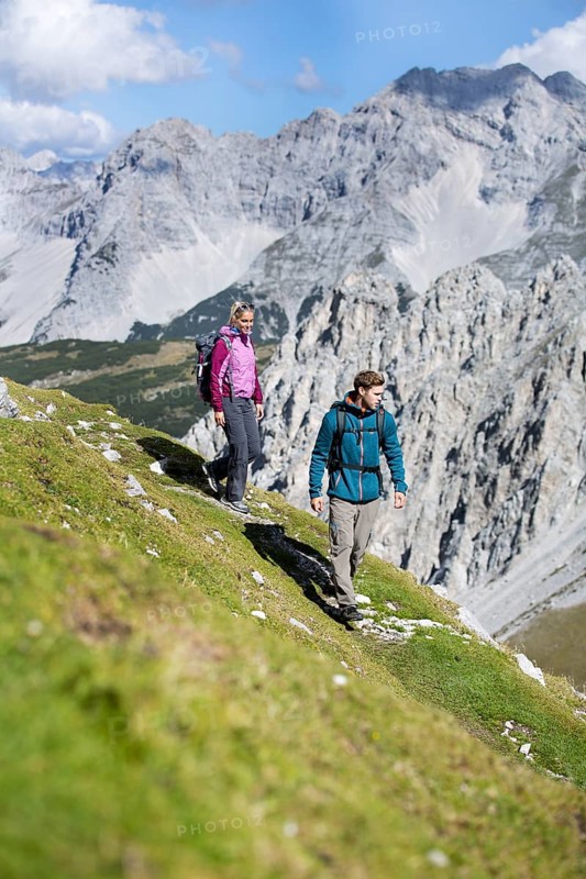 Hiker woman and man walking on Goetheweg