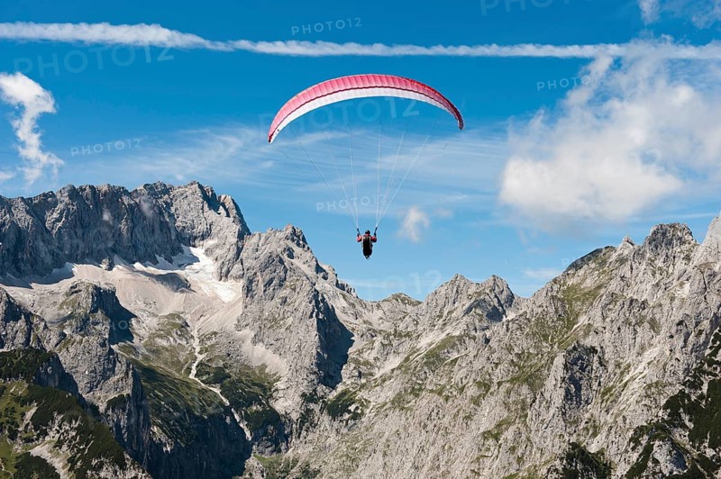 Paraglider