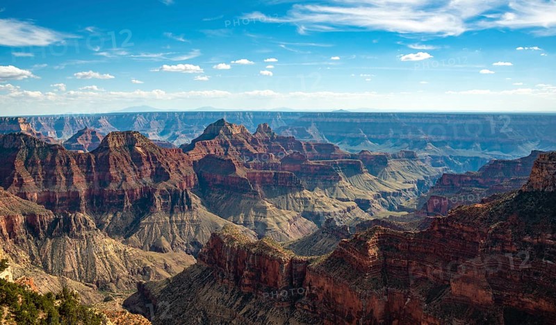View of canyon landscape from Bright Angel Viewpoint