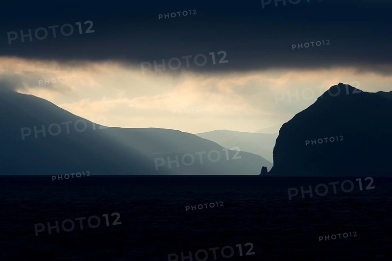 Atmospheric clouds