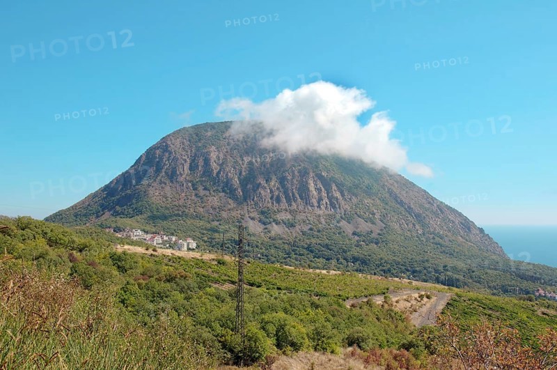 Ayu-Dag or Medved'-gora peak