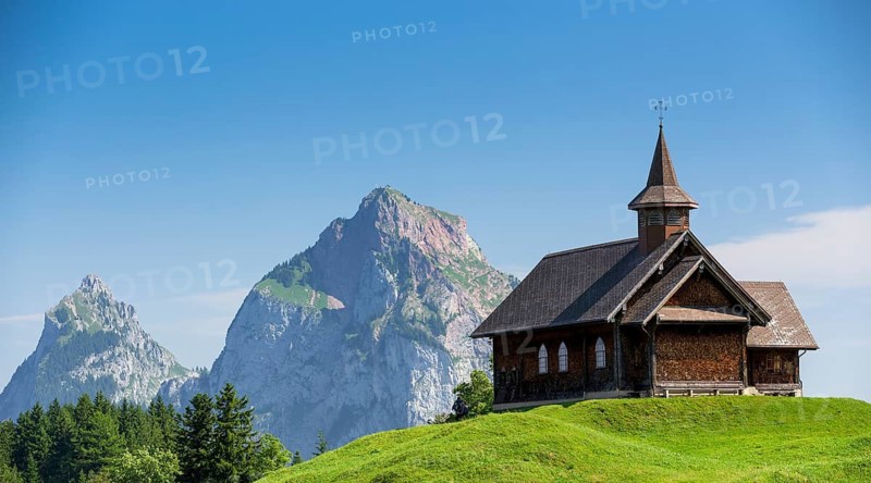 Stoos-Kirche church in front of Grosser Mythen mountain