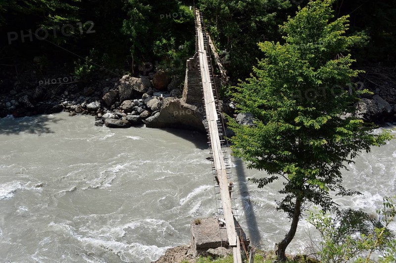 Simple suspension bridge over the Enguri river