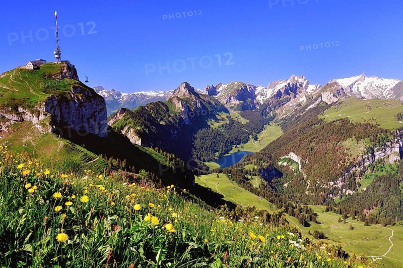 Cable car on Hoher Kasten mountain