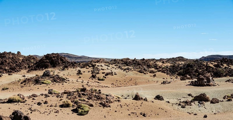 Volcanic landscape surrounding the Pico del Teide