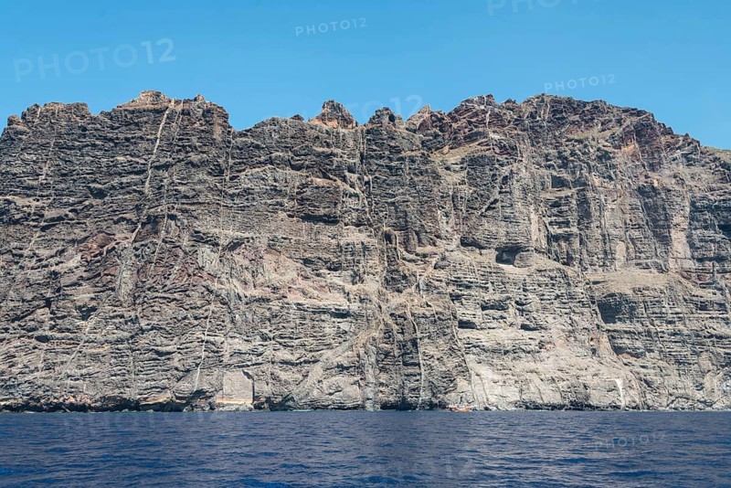Coastal cliffs of Los Gigantes