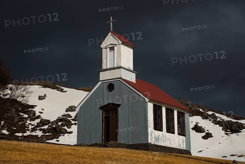 Ytri-Rauoamelur Church