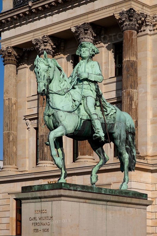 Duke Carl Wilhelm Ferdinand Monument in front of Braunschweig Castle