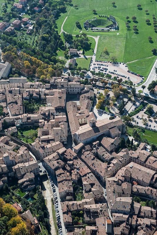 Historic town and town centre of Gubbio