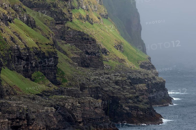 Cliff near Tjornuvik