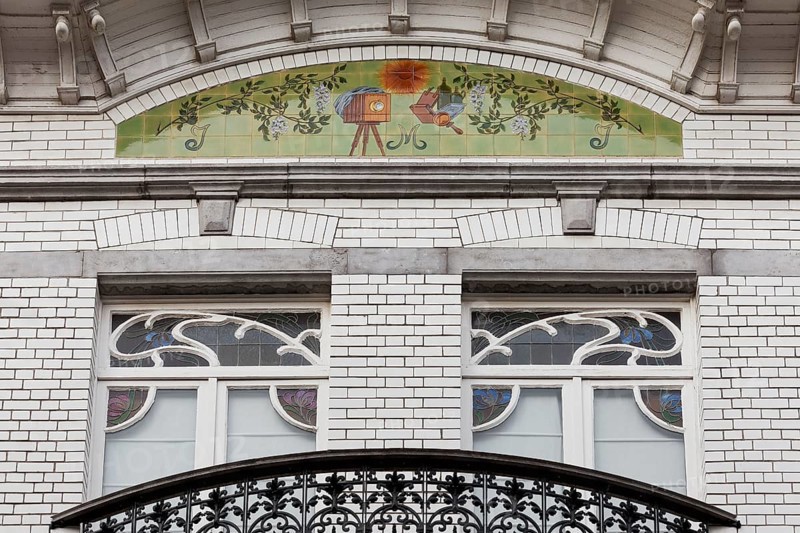 Art Deco facade