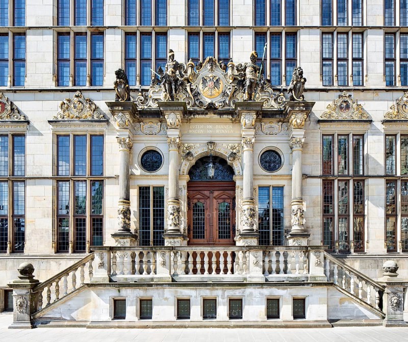 Schutting building