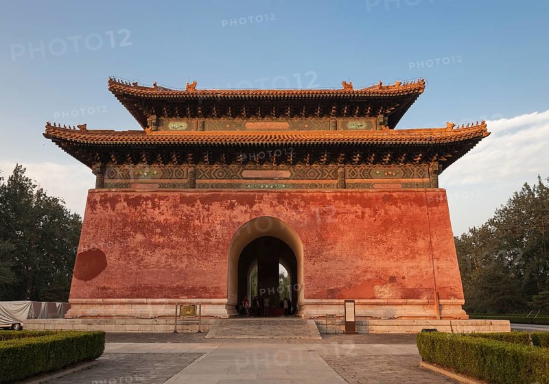 Dahong Gate