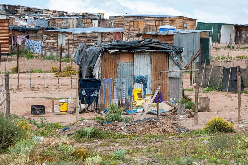 A new settlement along the N2 highway