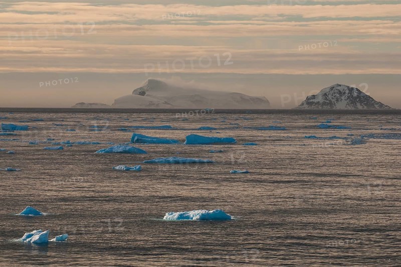 Moody light over the icebergs and glaciers