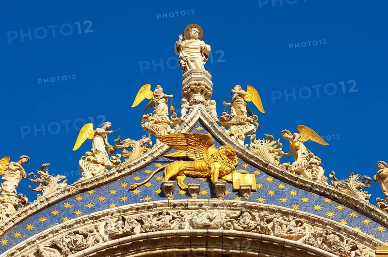 Sculptures and Lion of St Mark on the front of St Mark's Basilica