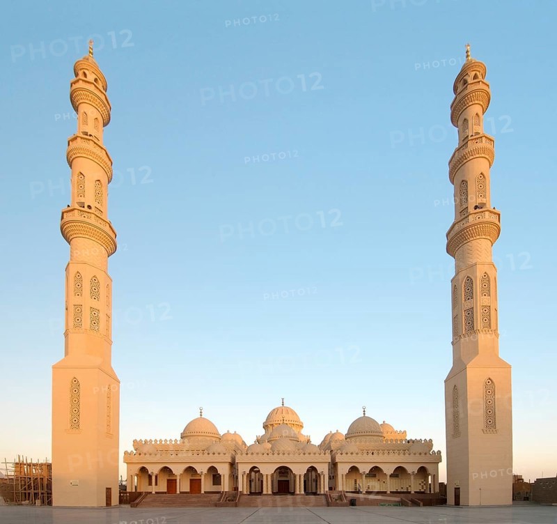 Big mosque al-Bahhr-al-Ahhmar
