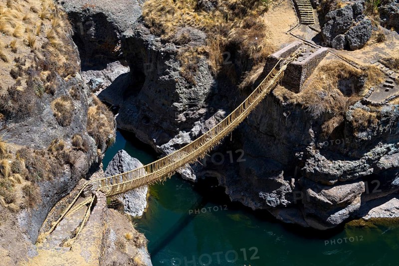 Qu'eswachaka suspension bridge
