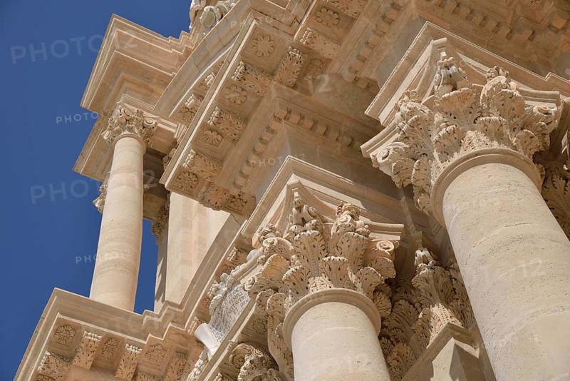 Pillars of Santa Maria delle Colonne Cathedral