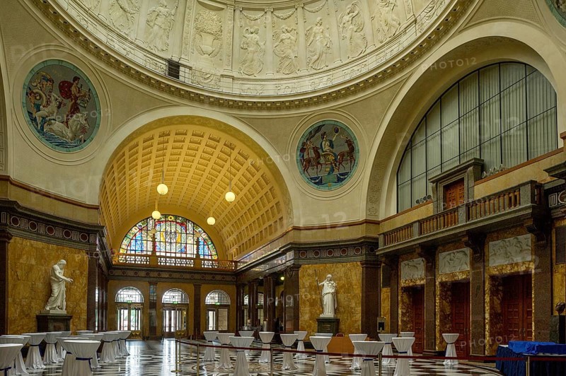 The foyer of the Wiesbaden Kurhaus spa house with casino