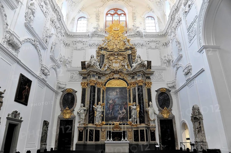 Dechant Altar
