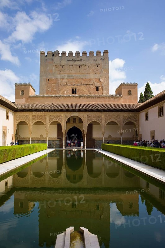 Comares