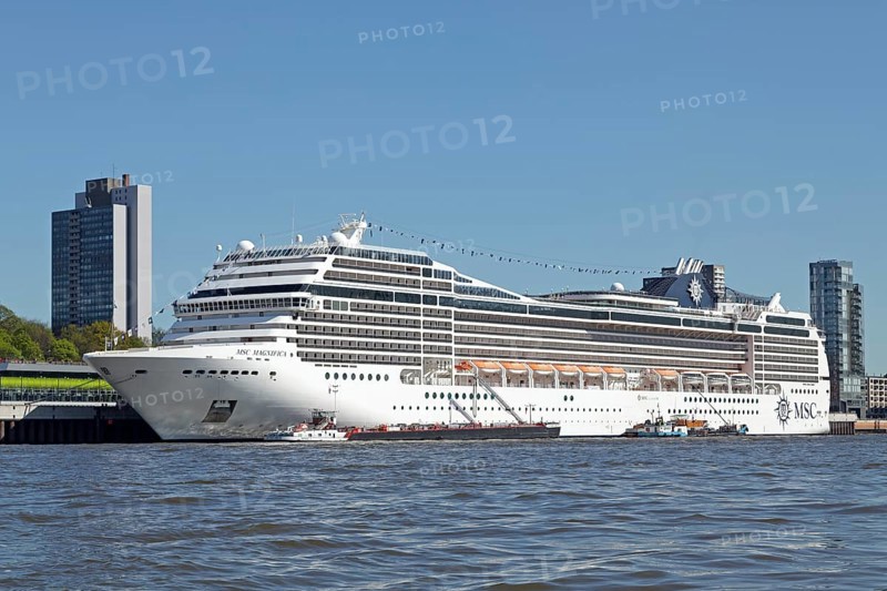 Cruise ship MSC Magnifica
