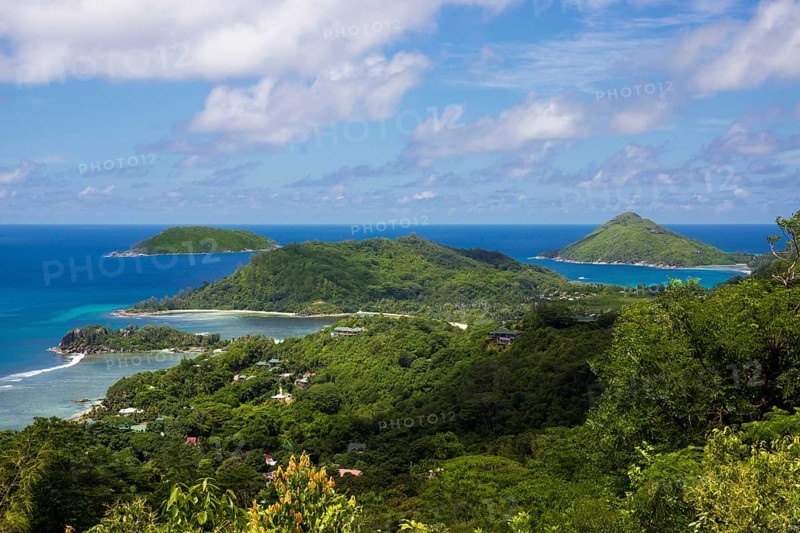 View towards Therese Island