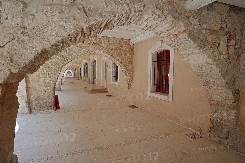 Arcades