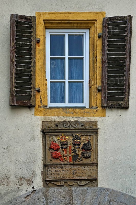 Window with coat of arms on the Criminal Museum