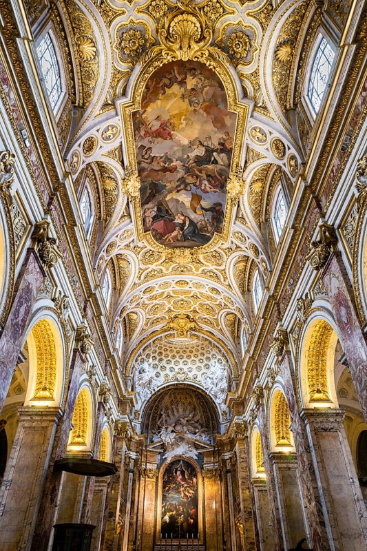 Nave with a ceiling fresco