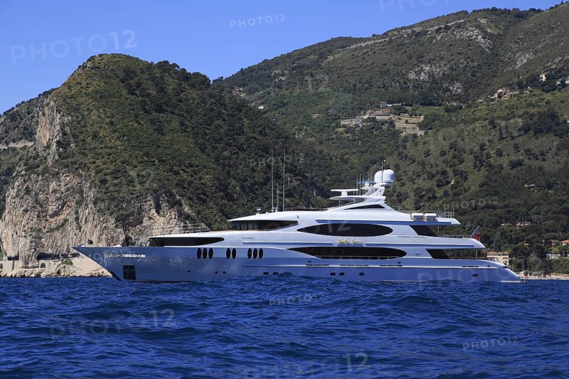 Trinity Yachts motor yacht Lady Sura at anchor in front of Eze Bord de Mer