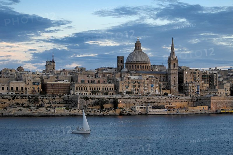 Valletta with the Carmelite Church