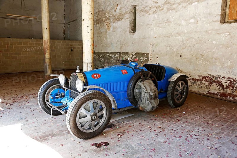 Vintage car