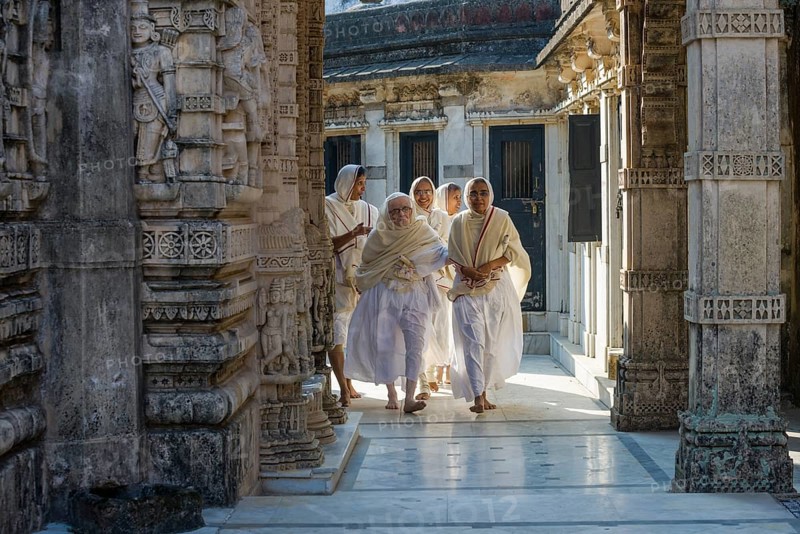 Jain nuns visiting a temple