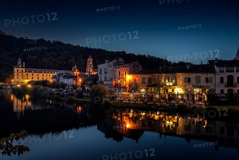 Historic town centre and the Dronne River at night