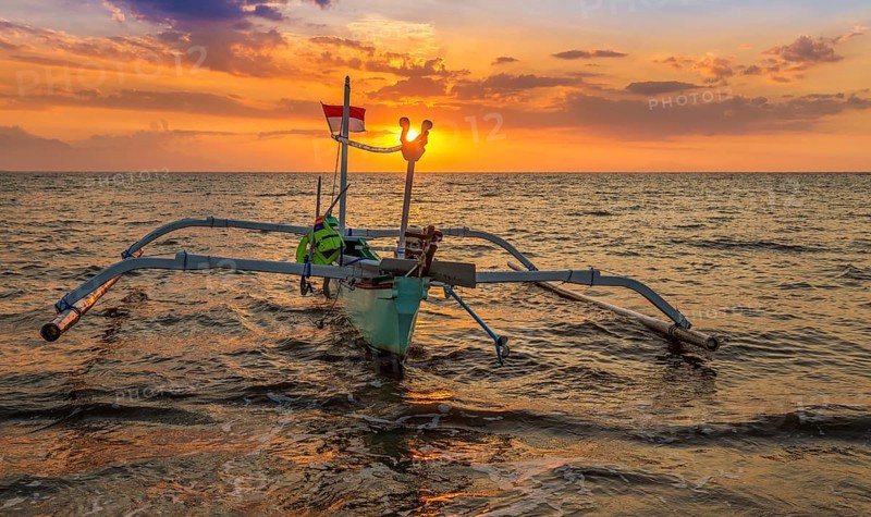 Fishing boat off Lovina Beach