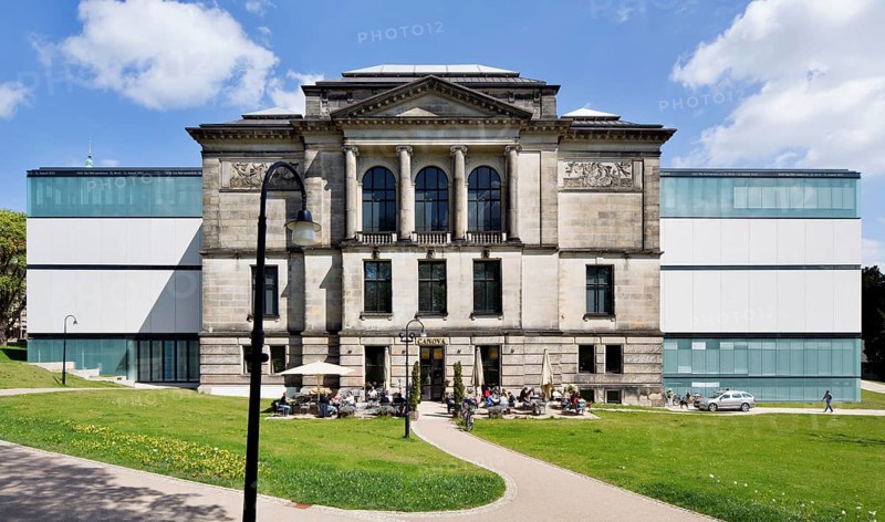 Kunsthalle Bremen art gallery with an extension building