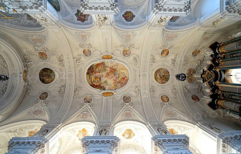 Organ in the historic arched vault and Baroque vaulted ceiling of the nave