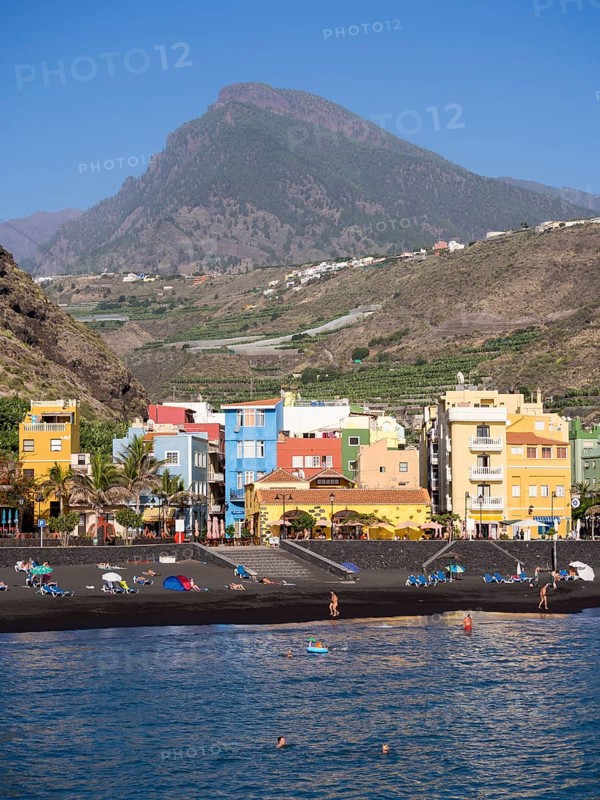 Black beach of Puerto de Tazacorte