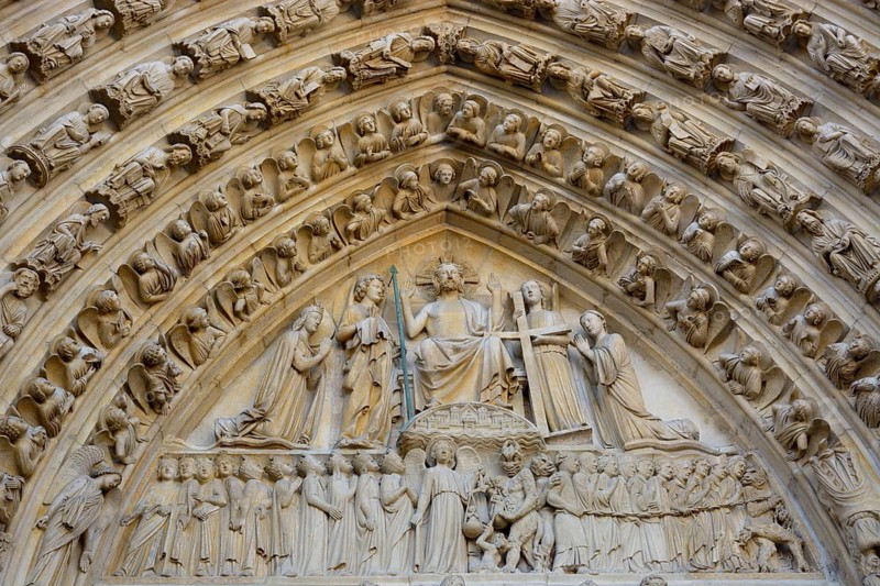 Stone carvings and sculptures over the main portal